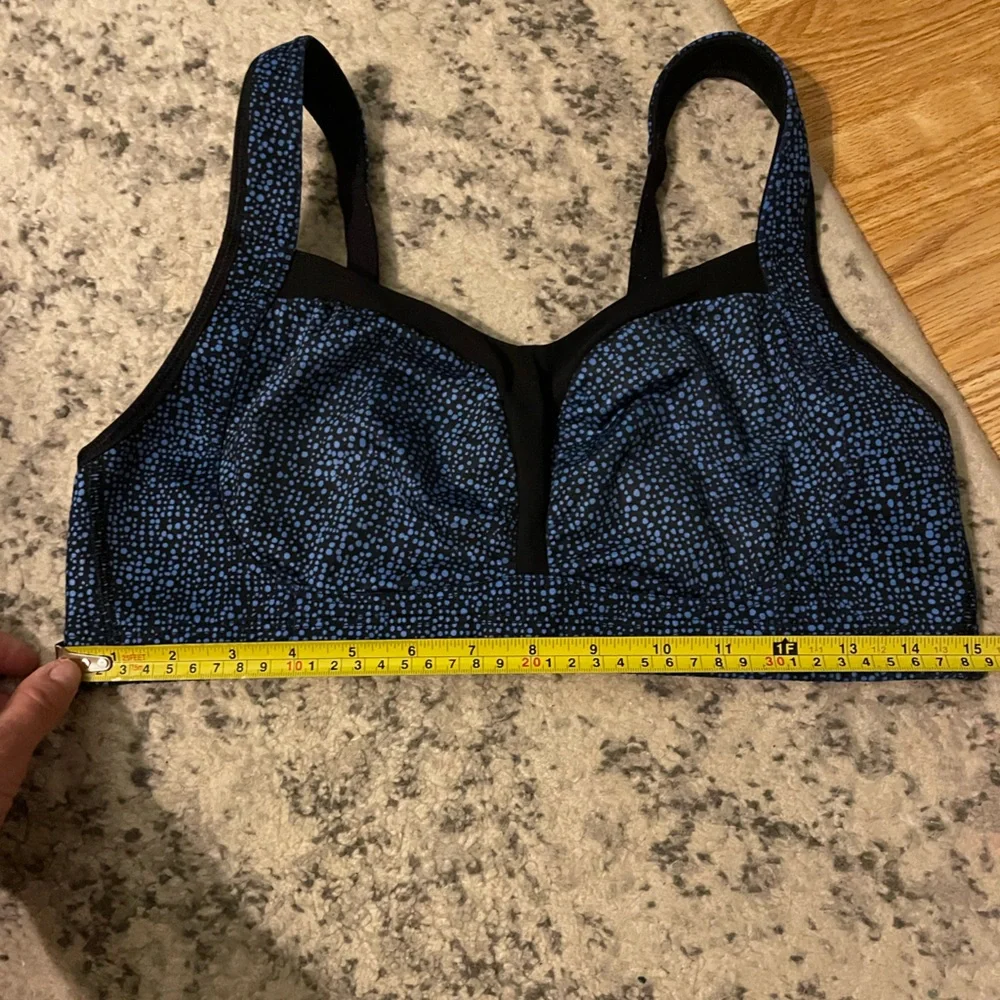 Lululemon Blue Polka Dot‎ Sports Bra Size 10 Athletic Yoga Running
